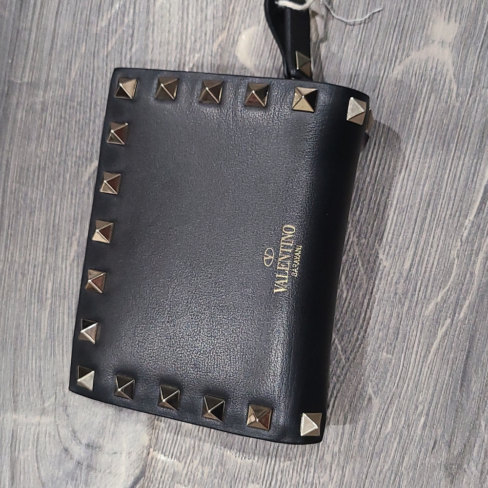 Valentino rockstud wallet